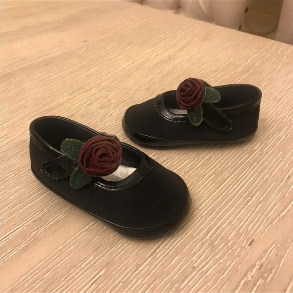 Stride Rite Black Prewalkers Velvet Rose Maryjane Shoes Baby Girl Size 2 Holiday